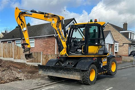 mini digger hire nuneaton|Digger Hire Nuneaton .